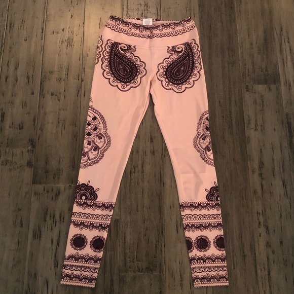 Altar Ego Peacock Henna Legging Size Small - Picture 2 of 6